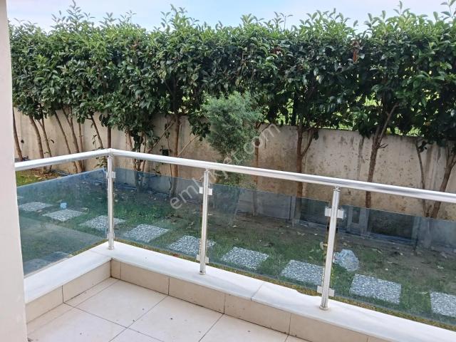 Rose Emlak'tan Kiralık Zemin Kat Daire