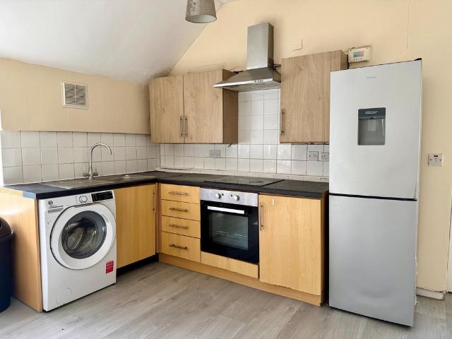 Rose Hill, Oxford, OX4 2 bed maisonette to rent £1,450 pcm £335 pw