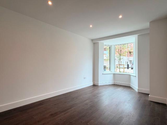 Rose Square, Twickenham TW2, 4 bed terraced house to rent, £4,500 pcm | PrimeLocation