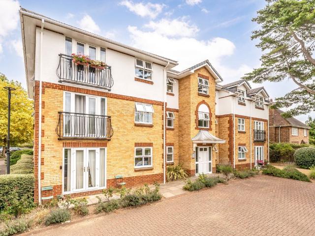 Rosebank Close, Teddington TW11, 1 bed flat to rent, £1,695 pcm | PrimeLocation