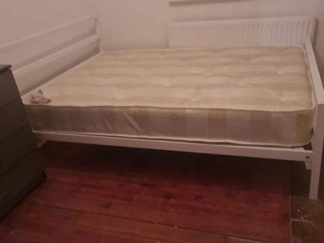Roseberry Gardens, London N4 1 bed in a house share to rent £950 pcm £219 pw