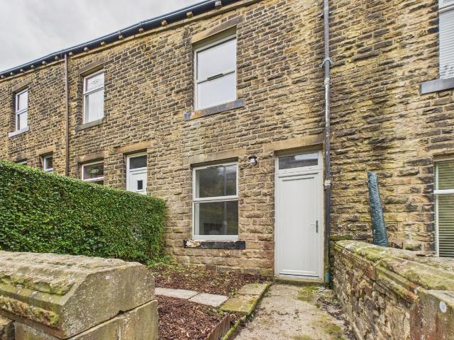 Roseberry Street, Oakworth, Keighley BD22, 3 bed property to rent, £1,100 pcm | PrimeLocation