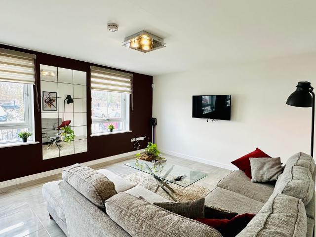 Rosebery Terrace, Glasgow G5, 2 bed flat to rent, £1,250 pcm | PrimeLocation