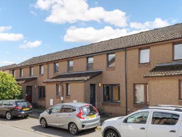 Rosebery Terrace, Stirling FK8 4 bed flat to rent £2,400 pcm £554 pw