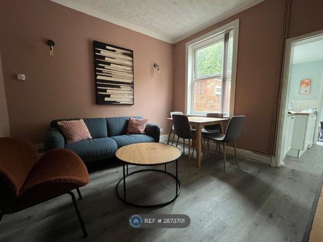 Rosebery Avenue, Hull HU5, 3 bed terraced house to rent, £1,300 pcm | PrimeLocation
