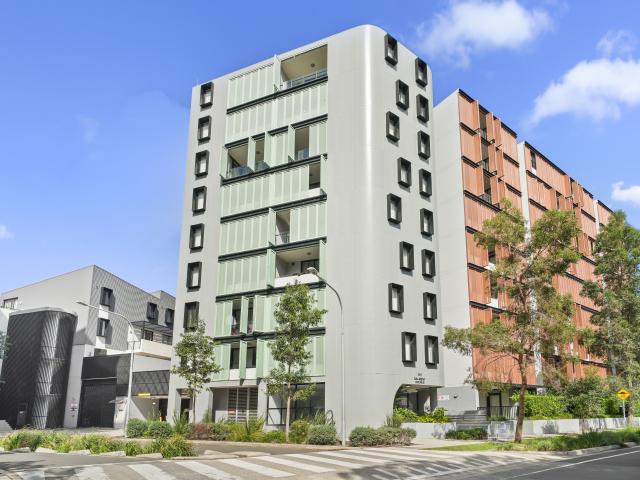 Rosebery B802/101 Dalmeny Avenue