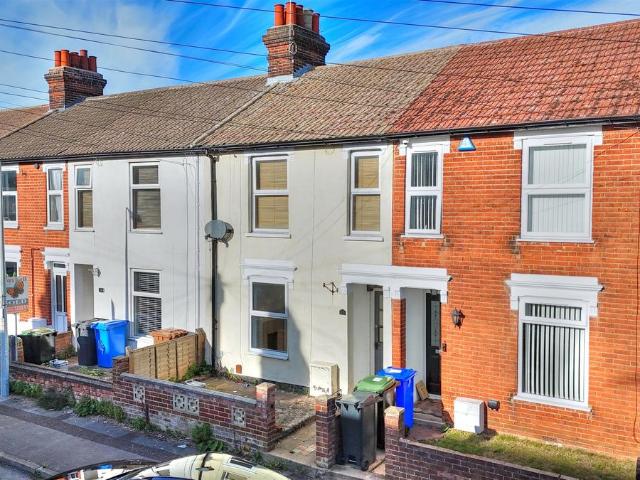 Rosebery Road, Ipswich IP4, 3 bed terraced house to rent, £1,125 pcm | PrimeLocation