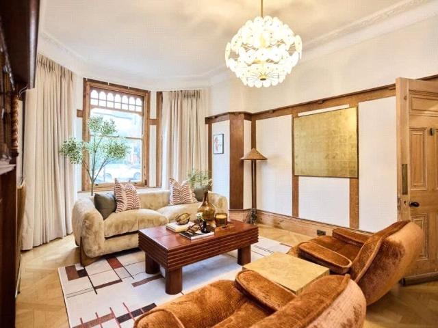 Rosebery Road, London N10, 4 bed detached house to rent, £9,000 pcm | PrimeLocation