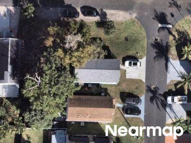 Rosebud Ln