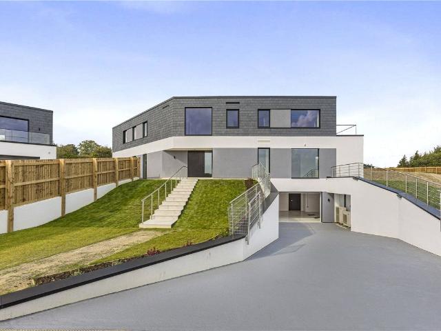 Rosebury Close, Goffs Oak, Waltham Cross, Hertfordshire EN7, 6 bed detached house to rent, £10,000 pcm | PrimeLocation