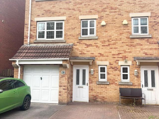 ROSEGREAVE ROAD, GOLDTHORPE