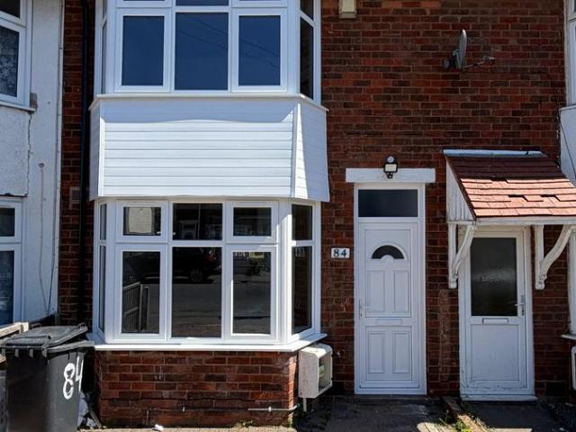 Rosedale Avenue, Leicester, Leicestershire LE4, 3 bed property to rent, £1,300 pcm | PrimeLocation