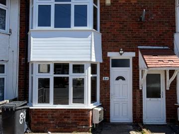 Rosedale Avenue, Leicester, Leicestershire LE4, 3 bed property to rent, £1,300 pcm | PrimeLocation