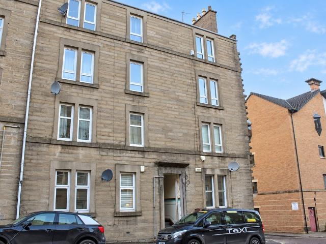 Rosefield Street, Dundee DD1, 1 bed flat to rent, £695 pcm | PrimeLocation