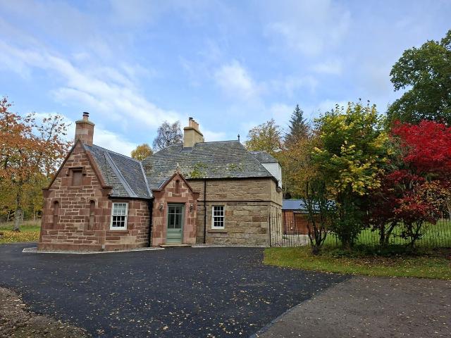 Rosehaugh, Avoch IV9, 4 bed detached house to rent, £1,500 pcm | PrimeLocation