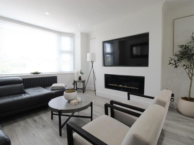 Rosehill Drive, Aberdeen, AB24 4 bed detached house to rent £1,575 pcm £363 pw