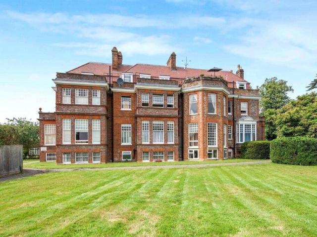 Rosehill House, Peppard Road, Emmer Green RG4, 1 bed flat to rent, £1,295 pcm | PrimeLocation