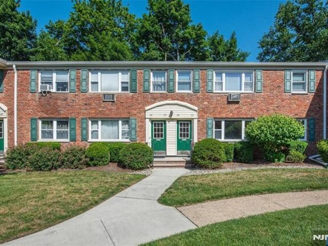 Roseland Ave Apt,caldwell, Home For Sale
