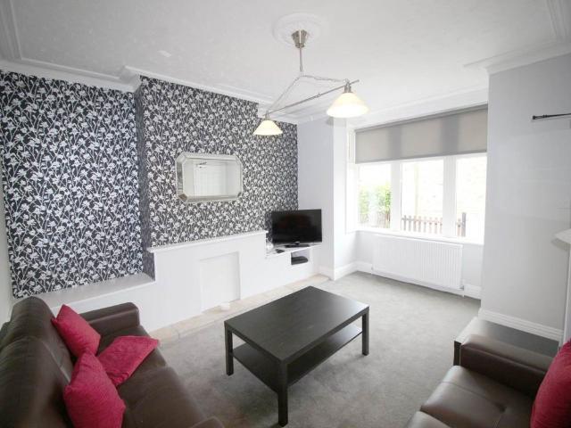 Rosemont Avenue Room 2, Bramley, Leeds