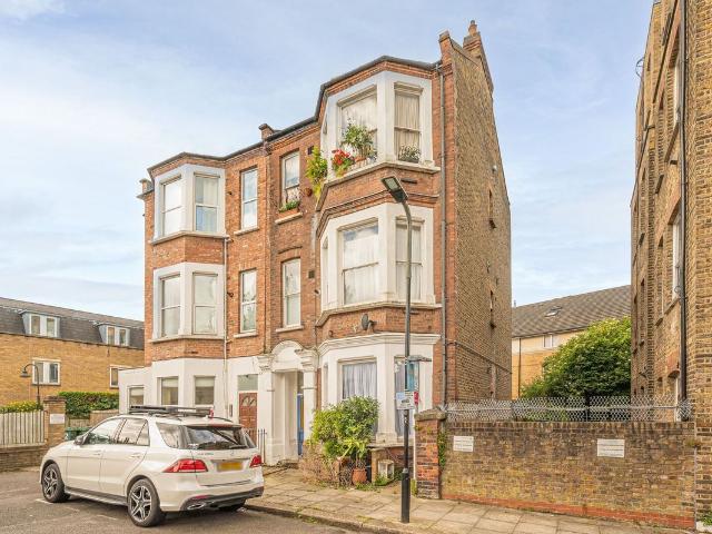 Rosemont Road, South Hampstead, London NW3, 3 bed semi detached house to rent, £2,687 pcm | PrimeLocation