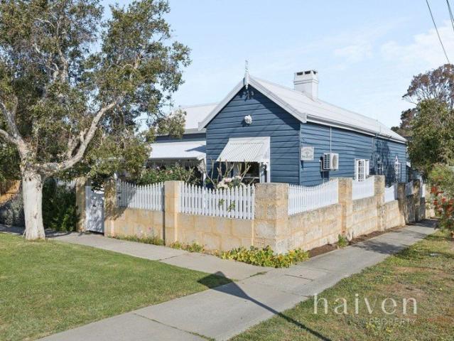 RoseMoore Cottage: A Mosman Park Original Since 1910