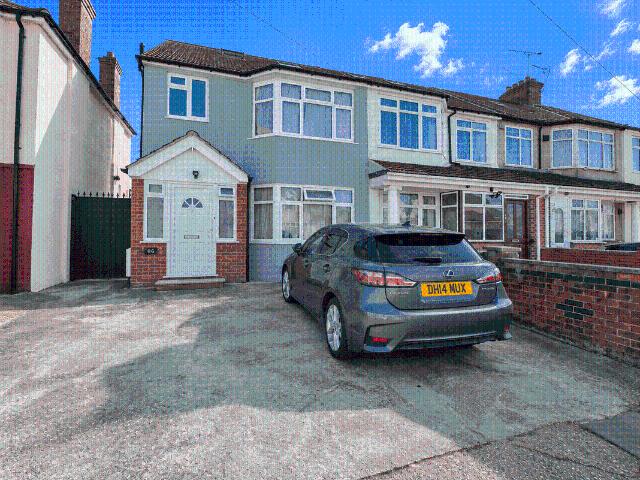 Rosemary Avenue, Hounslow West TW4, 1 bed maisonette to rent, £1,345 pcm | PrimeLocation