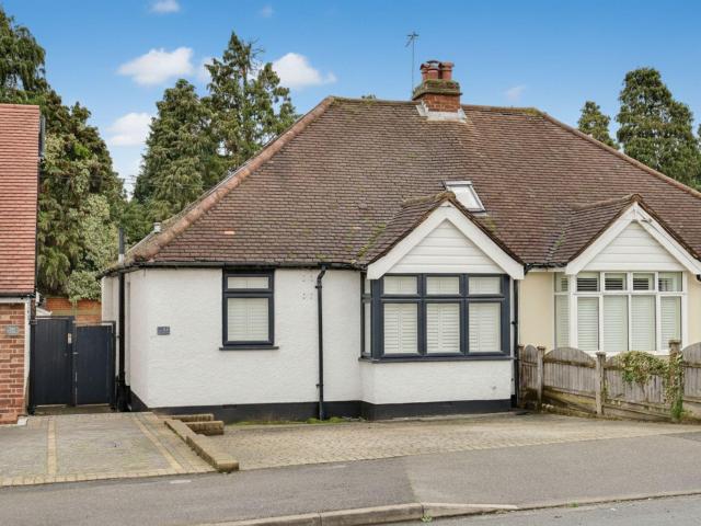 Rosemary Avenue, West Molesey, KT8