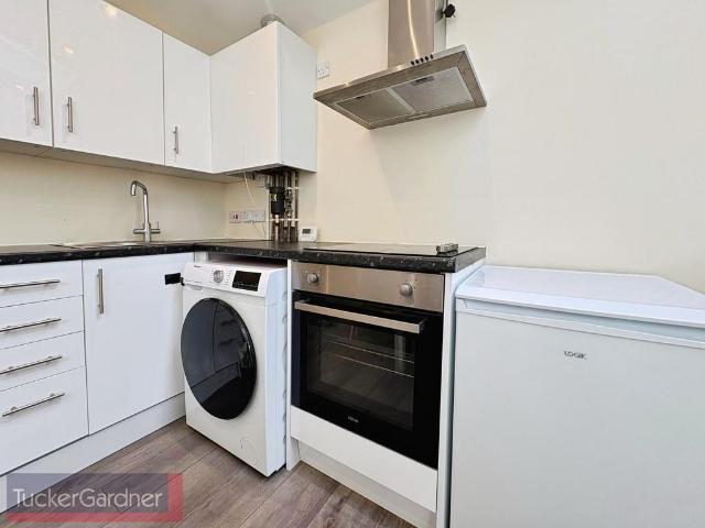 Rosemary Lane, Cambridge, CB1 1 bed flat to rent £1,250 pcm £288 pw