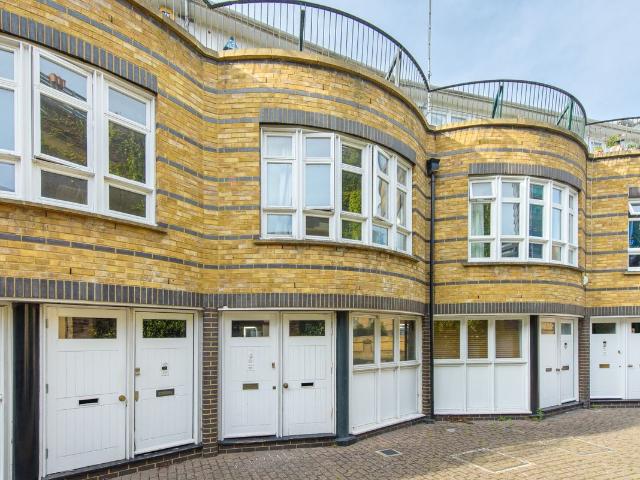 Rosemary Street, London N1, 4 bed town house to rent, £4,600 pcm | PrimeLocation
