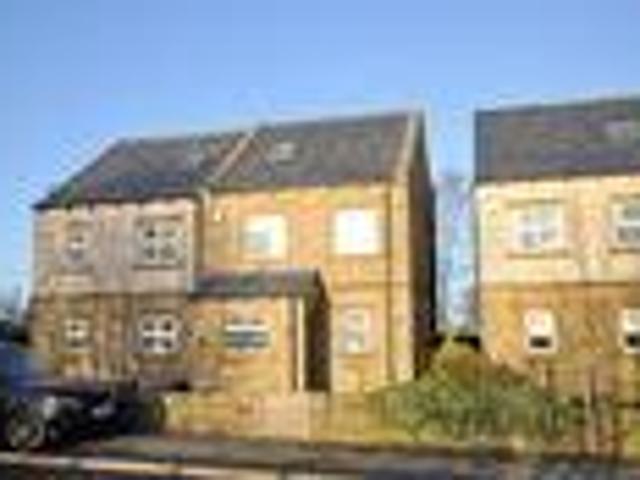 Rosemead, Ingbirchworth, Sheffield. 4 bed semi detached house to rent £1,250 pcm £288 pw