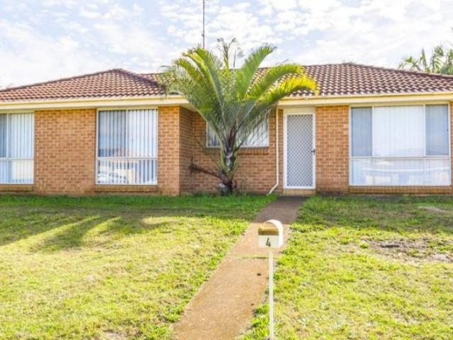 Rosemeadow 4 Colevile Place