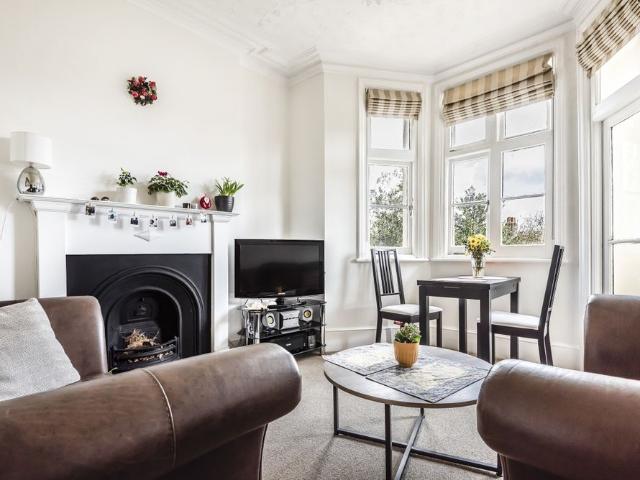 Rosendale Road, West Dulwich, London, SE21