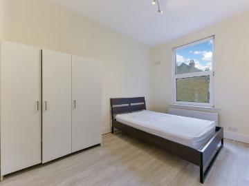 Rosendale Road, London SE21, 2 bed flat to rent, £2,050 pcm | PrimeLocation