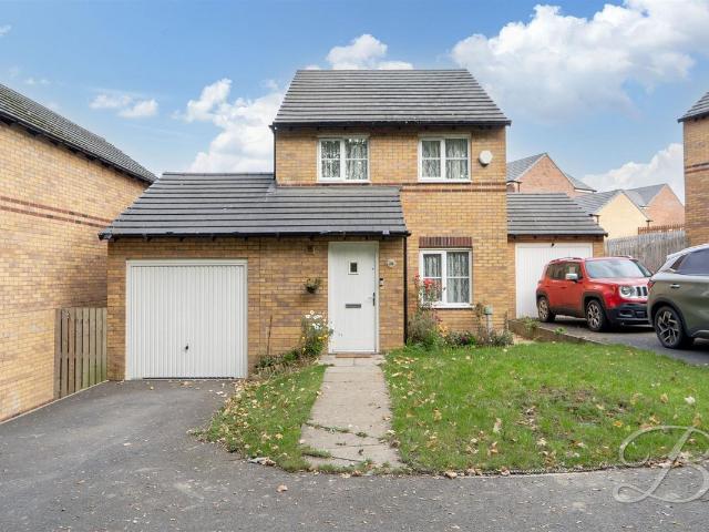 Rosewood Avenue, Bolsover, Chesterfield S44, 3 bed detached house to rent, £1,250 pcm | PrimeLocation