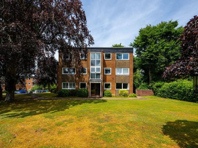 Rosetrees, Guildford, Surrey GU1, Guildford, 1 bed flat to rent, £2,340 pcm | PrimeLocation