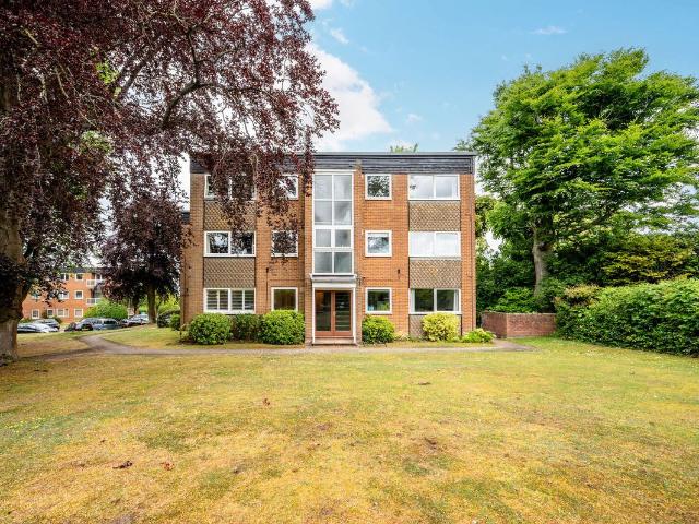 Rosetrees, Guildford, Surrey GU1, Guildford, 1 bed flat to rent, £2,340 pcm | PrimeLocation