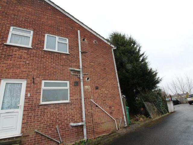 Rosetta Road 2 bed maisonette to rent £795 pcm £183 pw
