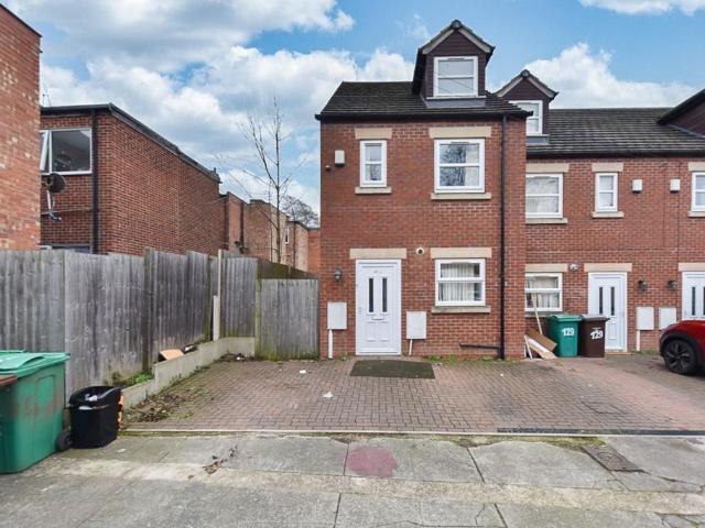 Rosetta Road, Nottingham NG7 3 bed townhouse to rent £1,100 pcm £254 pw