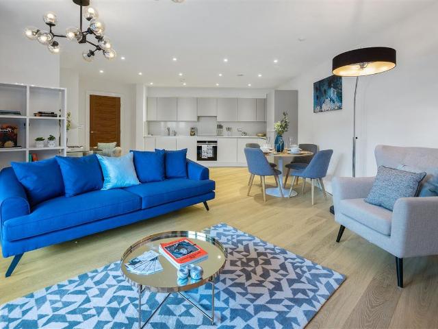 Rosetti Court, Archway Road, London N6, 2 bed flat to rent, £3,100 pcm | PrimeLocation