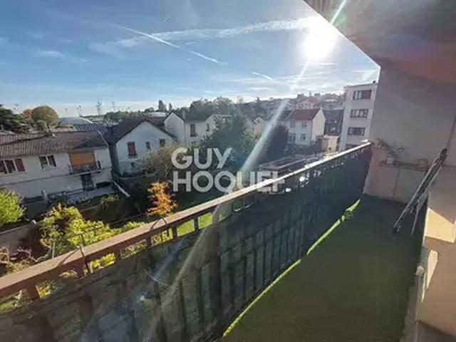 Rosny sous Bois 93110 Achat / Vente appartement 4 pièces t4 au dernier étage cave