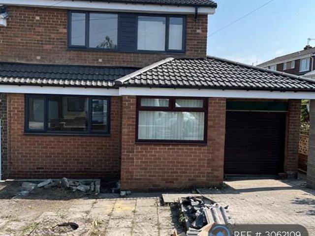 Ross, Chester Le Street, DH2 3 bed semi detached house to rent £1,200 pcm £277 pw