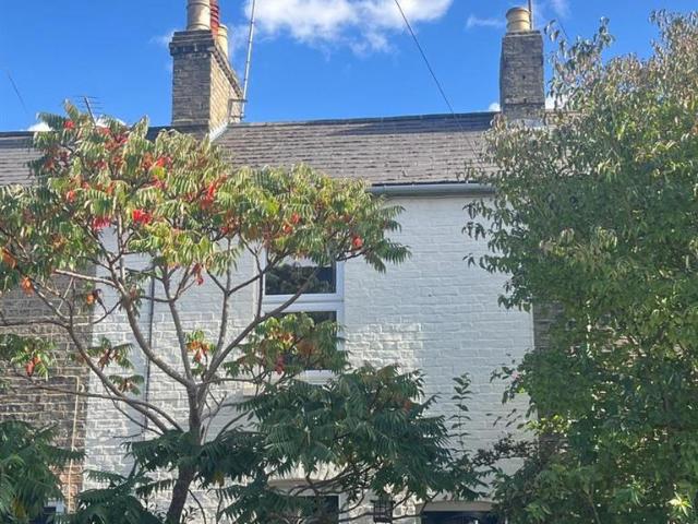 Ross Street, Cambridge 2 bed terraced house to rent £1,700 pcm £392 pw