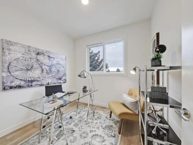 Rosscarrock Avas — 2 Bedroom Upper