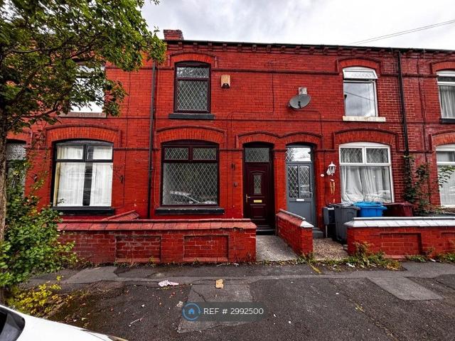 Rossington Street, Manchester M40, 2 bed terraced house to rent, £1,050 pcm | PrimeLocation