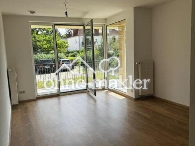 ! Roßlau tolle 2 Raum Wohnung m. Balkon ! AB SOFORT ! B5