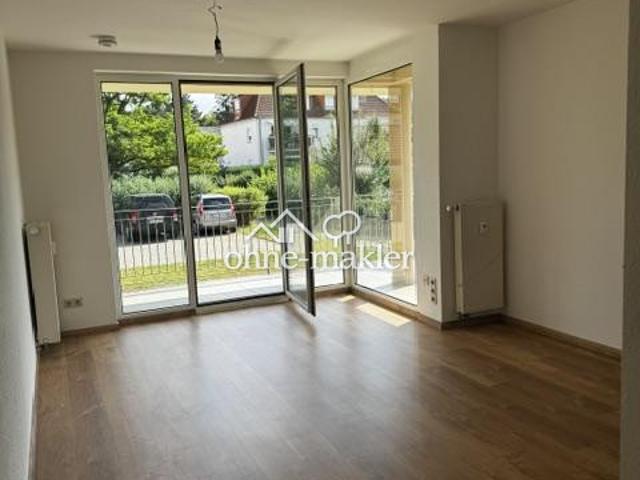 ! Roßlau tolle 2 Raum Wohnung m. Balkon ! AB SOFORT ! B5