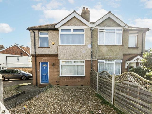 Rosslyn Avenue, Feltham TW14, 3 bed property to rent, £2,250 pcm | PrimeLocation