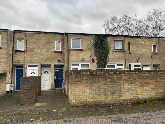 Rosslyn Close, Hayes UB3, 2 bed flat to rent, £1,550 pcm | PrimeLocation