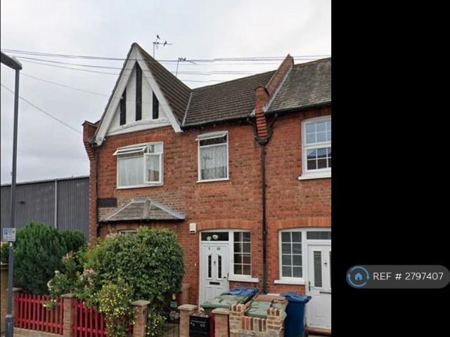 Rosslyn Crescent, Harrow, HA1 2 bed maisonette to rent £1,800 pcm £415 pw