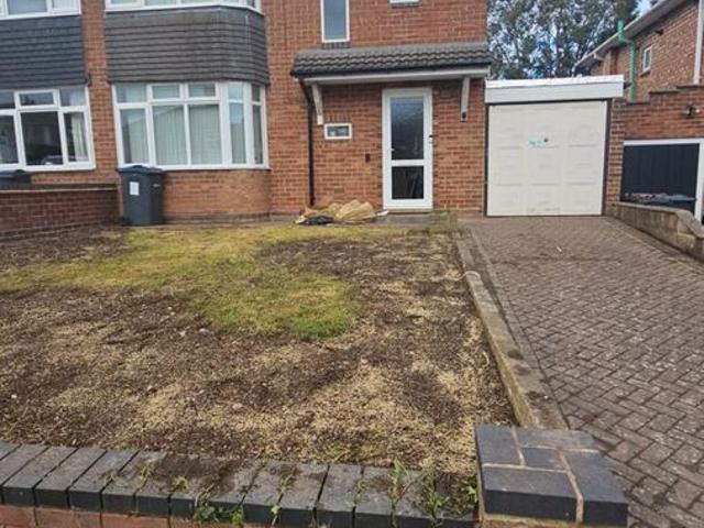 Rosslyn Road, Sutton Coldfield B76, 3 bed property to rent, £1,395 pcm | PrimeLocation
